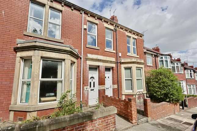 Brandon Grove, Newcastle upon Tyne photo 3