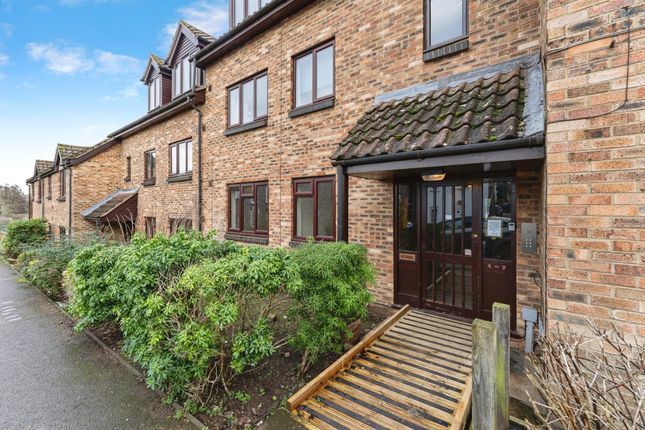 4, Leamon Court, Brandon photo 2