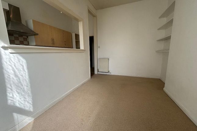 Flat to rent in Goldstone Villas, Hove, East Sussex