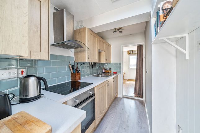 27, Mill Street, Devon photo 4