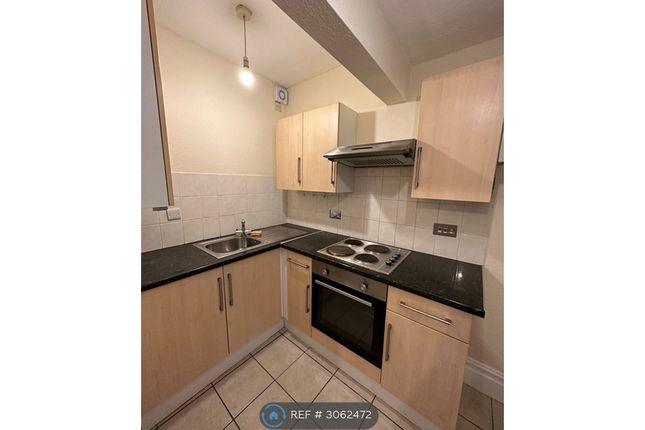 Flat, Belmont Road, Harrogate photo 4