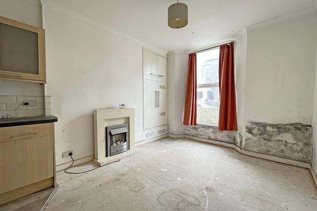 Flat 2, 41, Charlotte Street, Plymouth photo 2