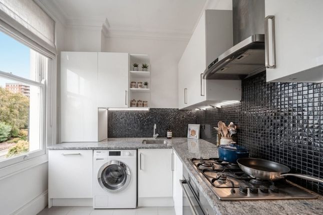 Flat 2, 46, Parkhill Road, London photo 4