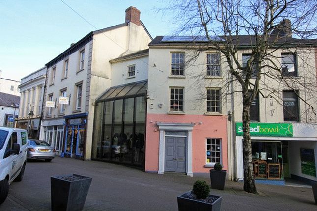Thumbnail Commercial property to let in Nott Square, Carmarthen