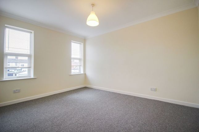 26 Jennings Street, Swindon photo 4