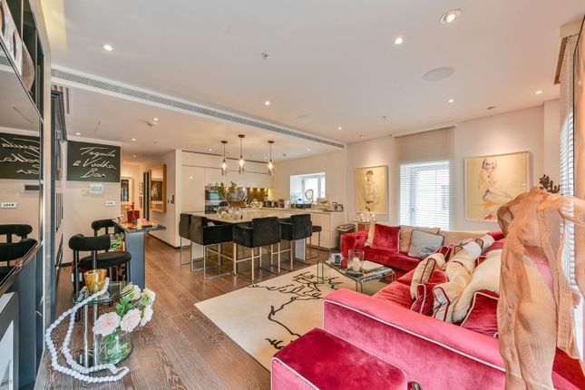 3-bed flat on Marconi House, The Strand, £2,500,000