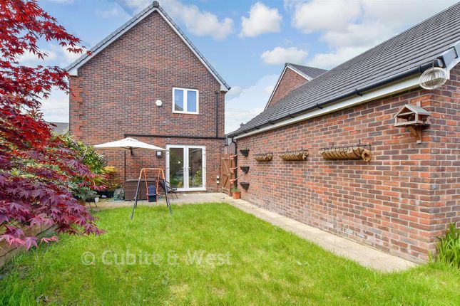 3-bed detached on 1, Eames Way, Crawley, £515,000