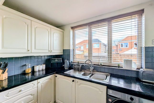 85 Marsden Road, South Shields photo 5