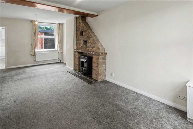11, Market Place, Ripley photo 5