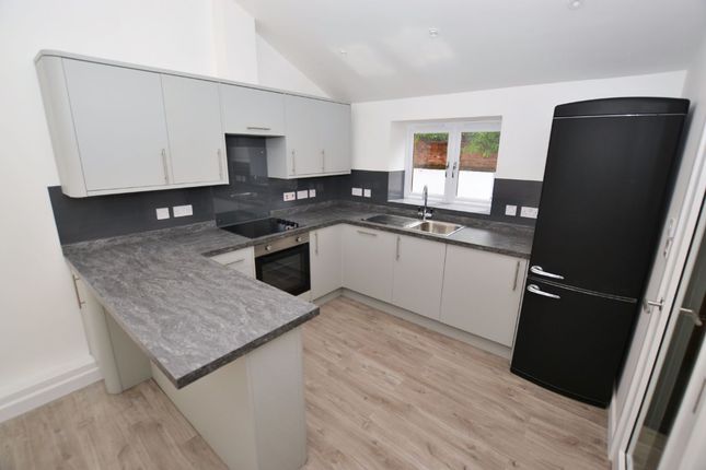 Thumbnail Flat to rent in Charles Street, Worcester