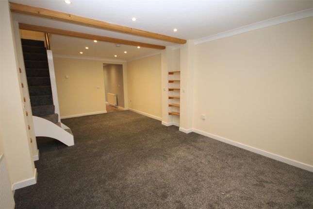 18, Worsley Road, Newport photo 3
