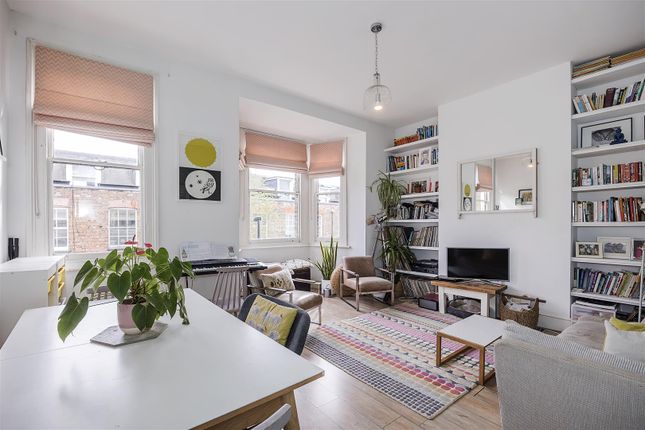 Flat to rent in Croft House, St. Mary Road, London