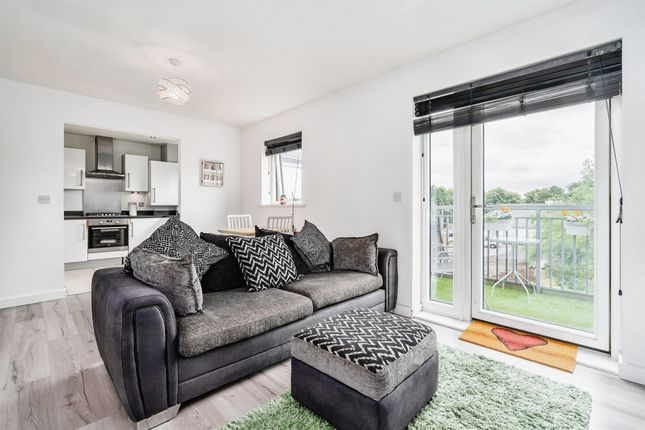Flat for sale in Vince Dunn Mews, Harlow