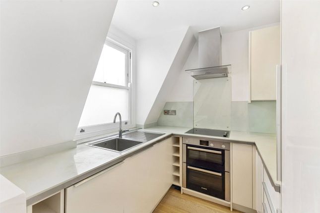 Flat 5, 47, Egerton Gardens, London photo 4
