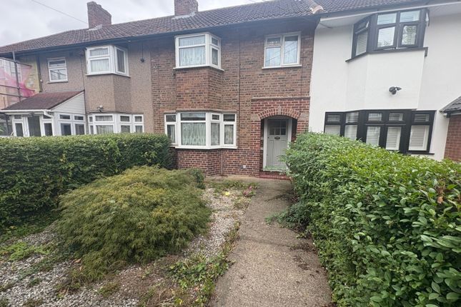 Three Bedroom House For Rent In Hayes Ub3.
