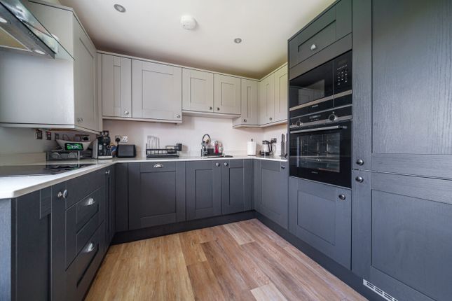 Flat for sale in Nightingale Road, Great Barford