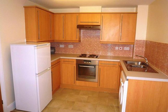 Flat 13, Victoria Place, Woking photo 4