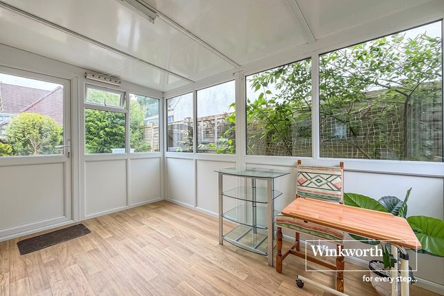 27, Sherborne Drive, Dorset photo 3