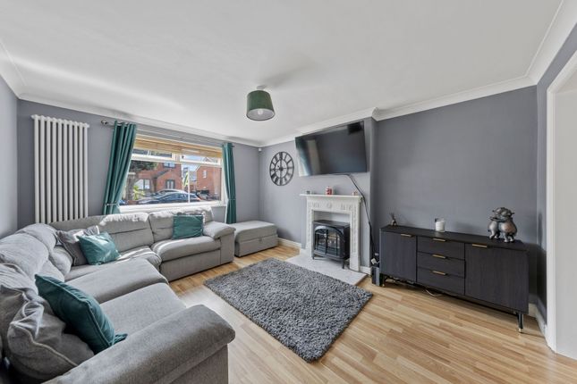22 Woolton Close, Wigan photo 4