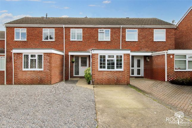 Thumbnail Terraced house for sale in Ilkley Way, Thatcham, Berkshire