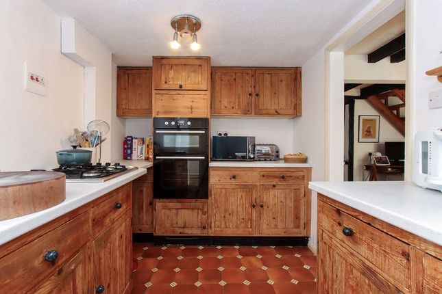 12, Frogmore Street, Tring photo 2