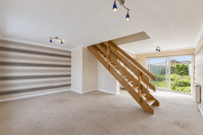 6, Lamberhurst Way, Margate photo 2