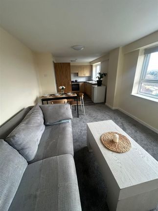 Apartment 803, City View, Highclere Avenue, Salford photo 2