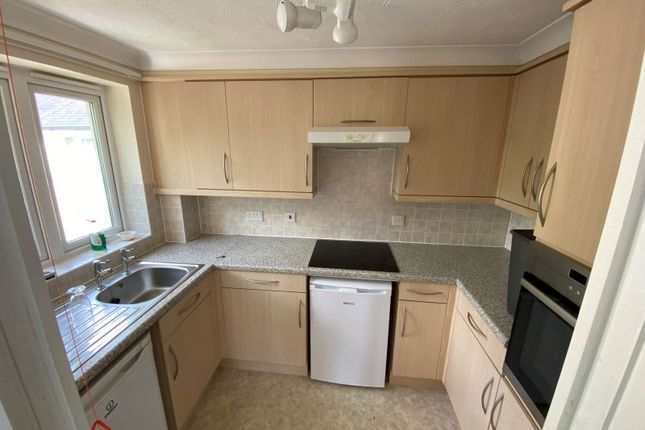 44, Grosvenor Court, Ivybridge photo 2