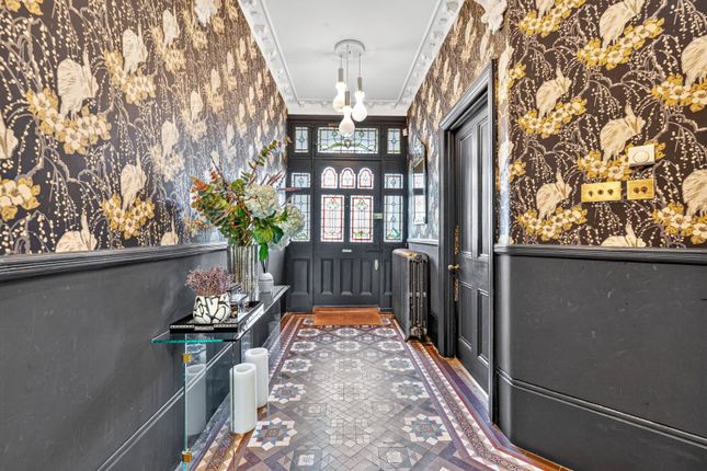 74, Twyford Avenue, Acton photo 3