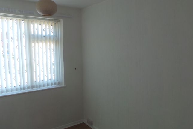 75, Lazy Hill, BIRMINGHAM photo 4