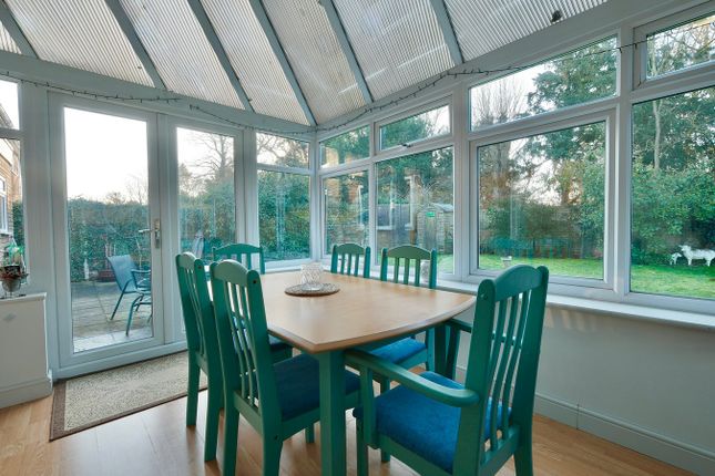 25, St Hughs Road, St Neots photo 4