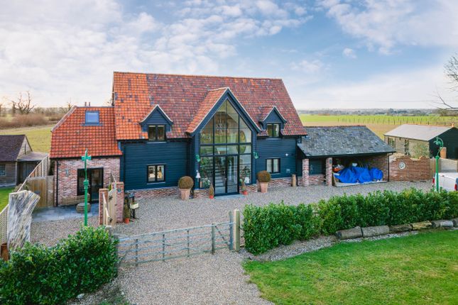 Thumbnail Barn conversion for sale in Woodside Green, Bishop's Stortford