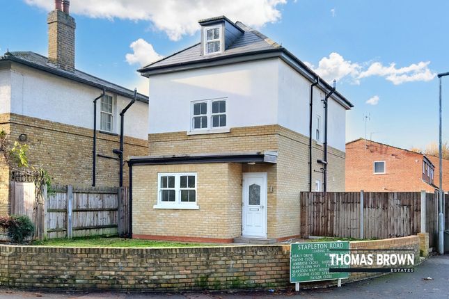 Thumbnail Detached house for sale in Sevenoaks Road, Farnborough, Orpington