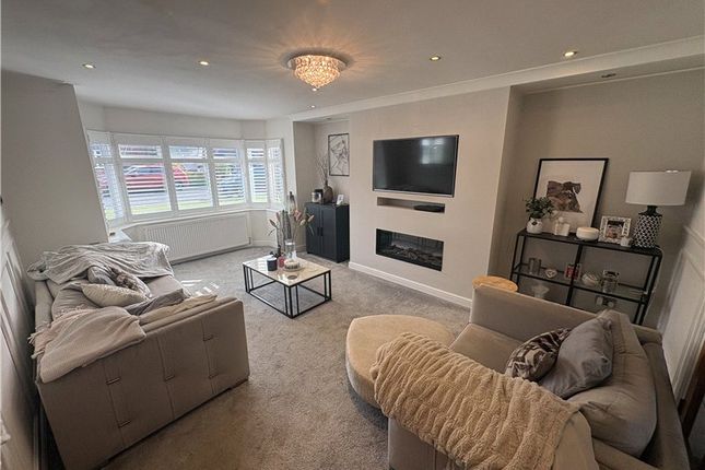 18, Firswood Mount, Cheshire photo 5