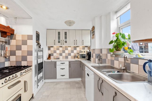 23 Legh Road, St. Helens photo 4
