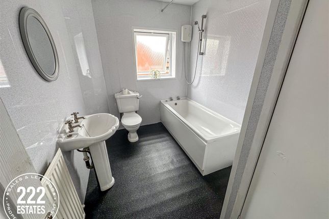 7, Ingram Street, Wigan photo 5