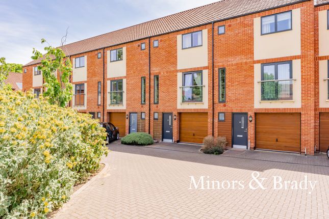 3 bed town house for sale in Sussex Street, Norwich NR3