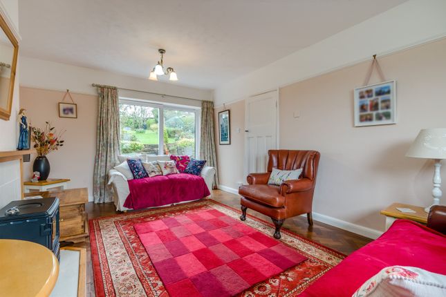 13, Dixton Close, Monmouth photo 4
