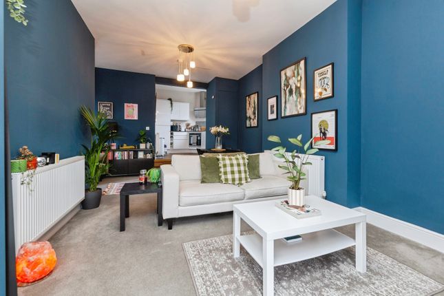 Flat 2, 37, Blackwellgate, Durham photo 3