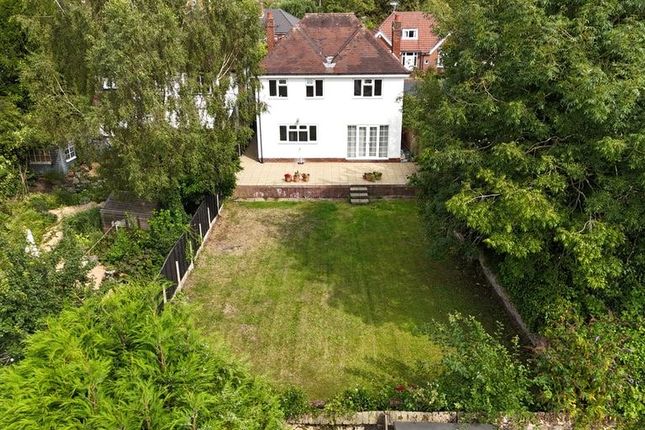 42, Riley Crescent, West Midlands photo 3