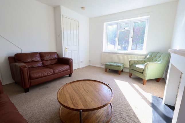 30b, Heol Y Fro, LLANTWIT MAJOR photo 2