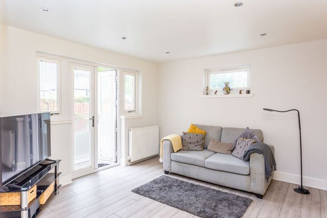 14, Polton Gardens, Lasswade photo 2
