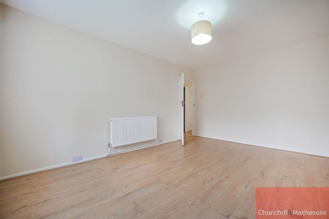 Thumbnail Property to rent in Haydon Close, London
