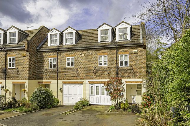 Property to rent in Sandown Gate, Esher