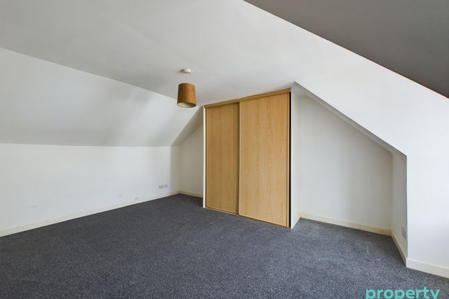 Flat to rent in Townhead Street, Strathaven, South Lanarkshire