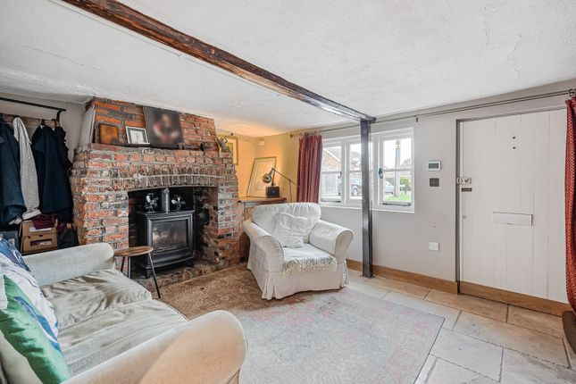 44 Station Road, Welham Green photo 3