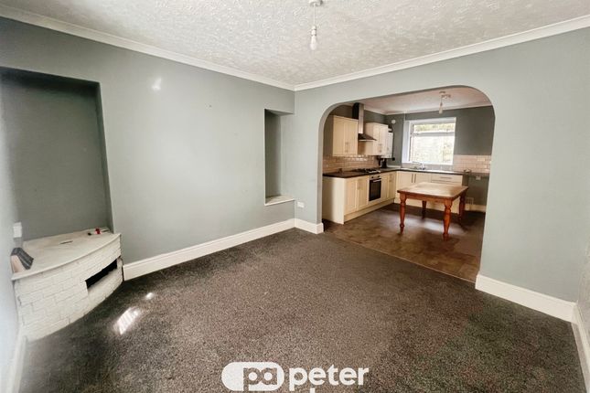 238, Old Road, Neath photo 4