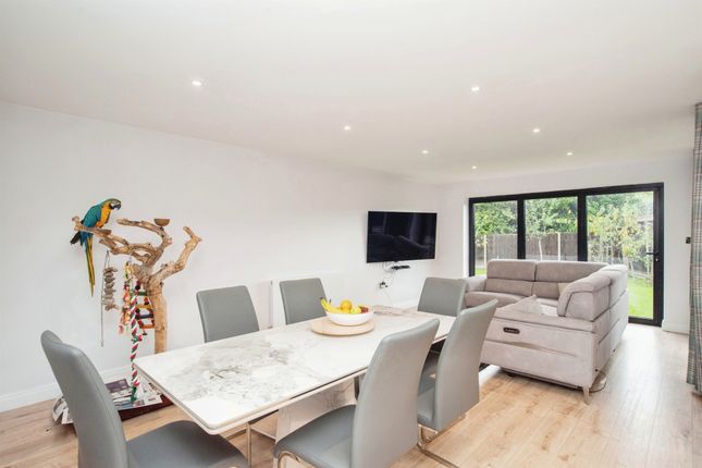Bella Cottage, Bedmond Road, Abbots Langley photo 4