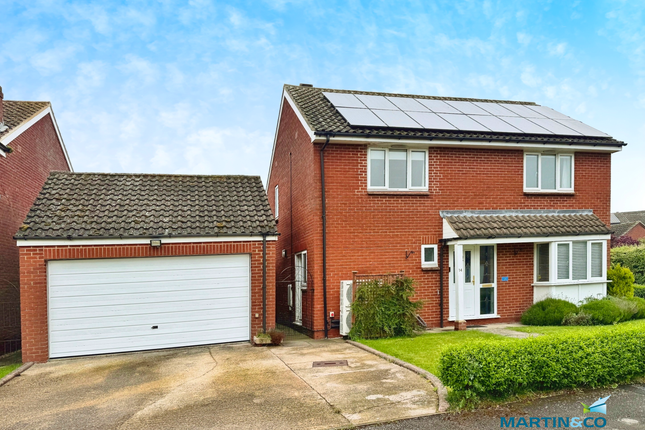 Detached house for sale in Mill Road, Oakley, Aylesbury