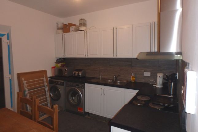 Thumbnail Shared accommodation to rent in Sutton Road, Southend-On-Sea